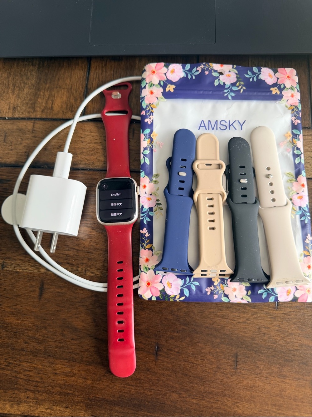 Apple Watch Series 8 41 mm with Extra Silicone Bands